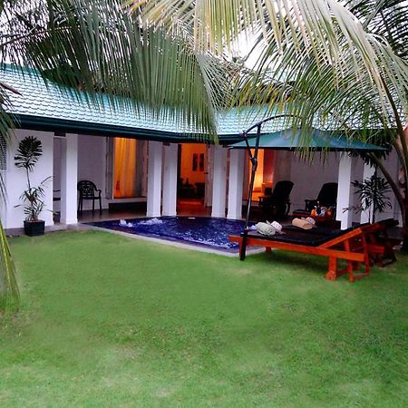 Hotel Brook Boutique à Melsiripura Extérieur photo