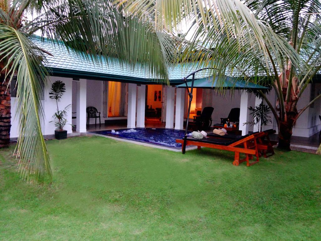 Hotel Brook Boutique à Melsiripura Extérieur photo