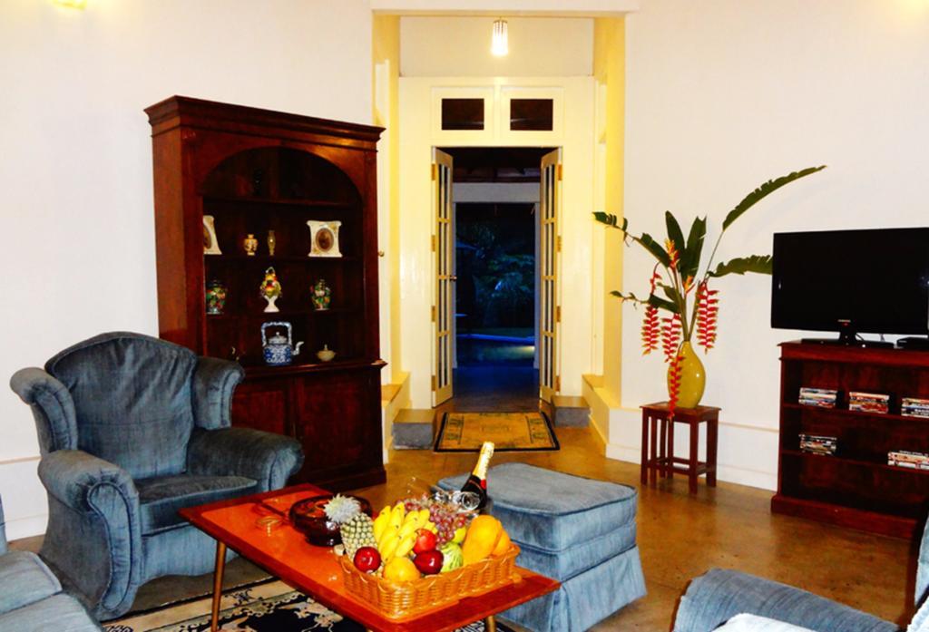 Hotel Brook Boutique à Melsiripura Extérieur photo